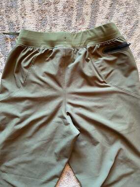 Under Armour Women's UA Storm Fitted Performance Pants - Olive/Green - Small